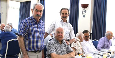 گردهمایی بازنشستگان هما