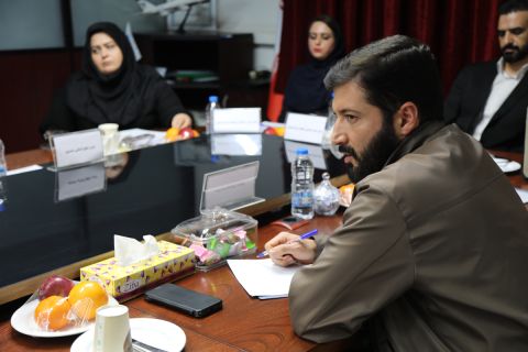 پایش پیشرفت طرح های جاری و توسعه محور صندوق در جلسه شورای مدیران 