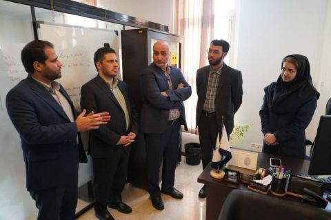 بازدید نوروزی رئیس مرکز بازرسی وزارت تعاون، کار و رفاه اجتماعی از صندوق هما و شرکت های تابعه