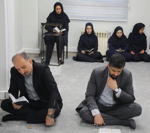 آیین معنوی قرائت زیارت عاشورا در صندوق بازنشستگی هما برگزار شد