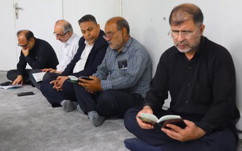 آیین معنوی قرائت زیارت عاشورا در صندوق بازنشستگی هما برگزار شد