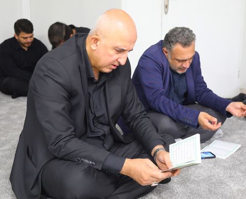آیین معنوی قرائت زیارت عاشورا در صندوق بازنشستگی هما برگزار شد